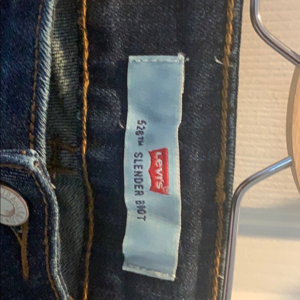 Never worn Levi’s 526 Slender Boot jeans
